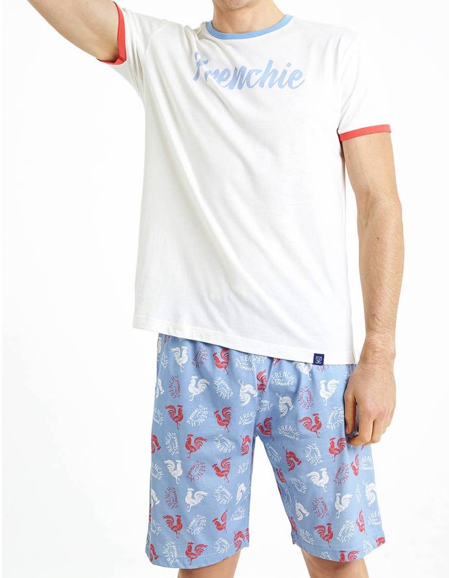 Pyjama court Arthur Frenchy en coton : tee-shirt blanc et short bleu ciel à motifs coqs